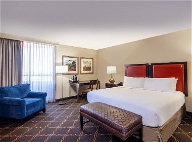 Junior Suite 02